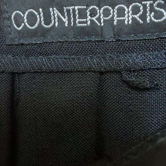 Chic Black Pleated Skirt. 13-14. - Picture 2 of 4